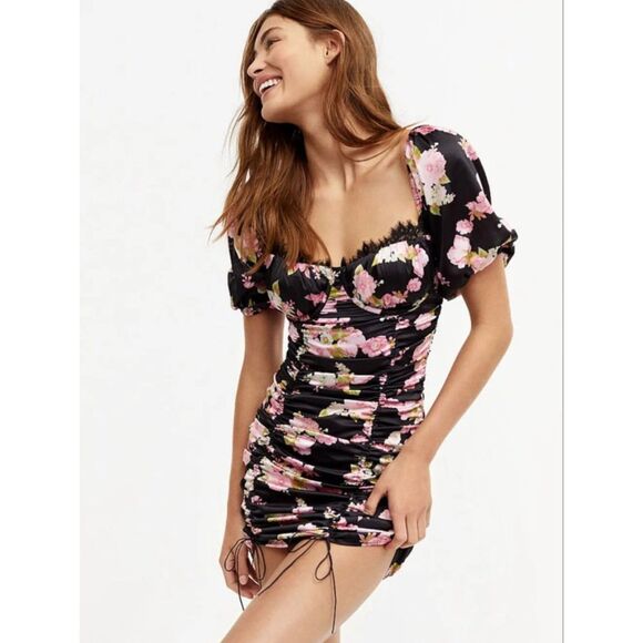 ❄️SALE❄️For Love & Lemons 'Melrose' Dress - Satin Bodycon Cocktail Puff Sleeve - Picture 3 of 7